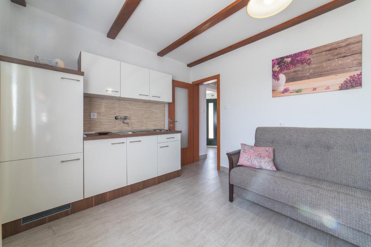 Veliki Brocanac Holiday Home Sego With Private Pool מראה חיצוני תמונה