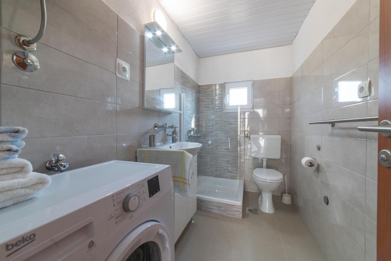 Veliki Brocanac Holiday Home Sego With Private Pool מראה חיצוני תמונה